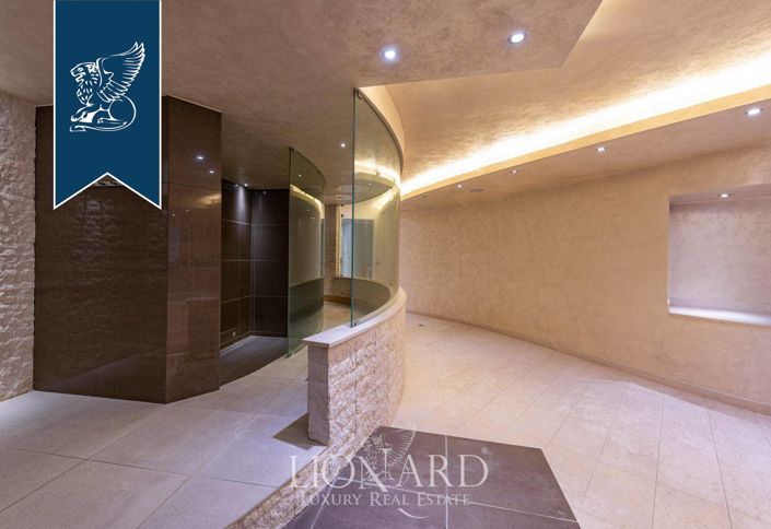 Image No.26-23 Bed Hotel for sale