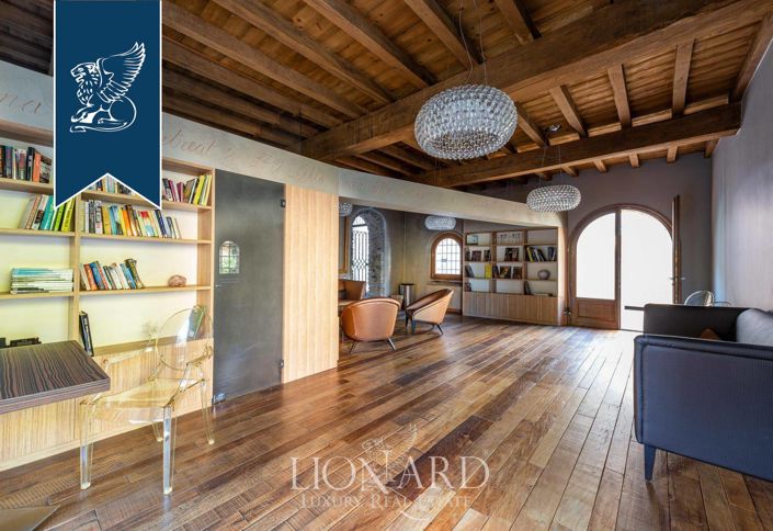 Image No.40-23 Bed Hotel for sale