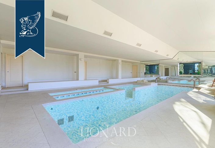 Image No.30-7 Bed Villa for sale