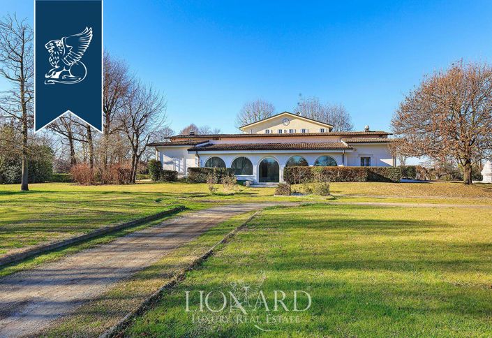 Image No.6-7 Bed Villa for sale