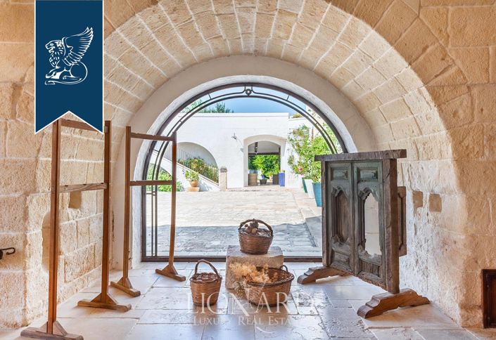 Image No.14-5 Bed Farmhouse for sale