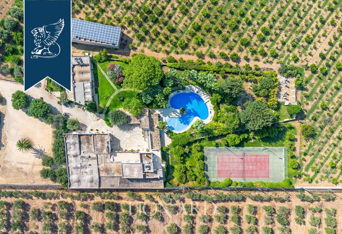 Image No.5-5 Bed Farmhouse for sale