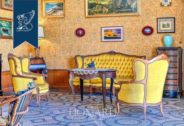 Image No.10-4 Bed Villa for sale