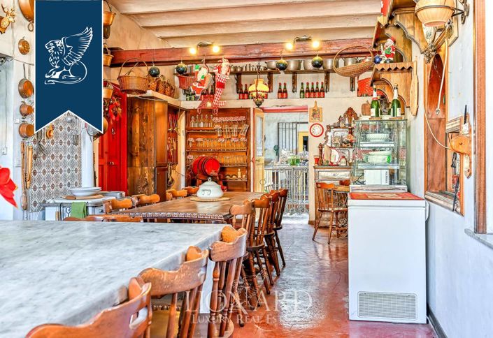 Image No.12-4 Bed Villa for sale