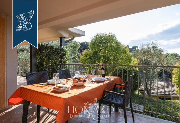 Image No.21-80 Bed Hotel for sale