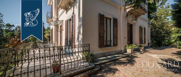 Image No.20-7 Bed Villa for sale