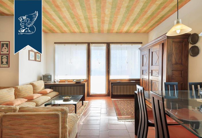 Image No.29-9 Bed Villa for sale