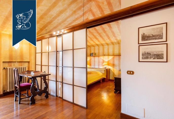 Image No.31-9 Bed Villa for sale