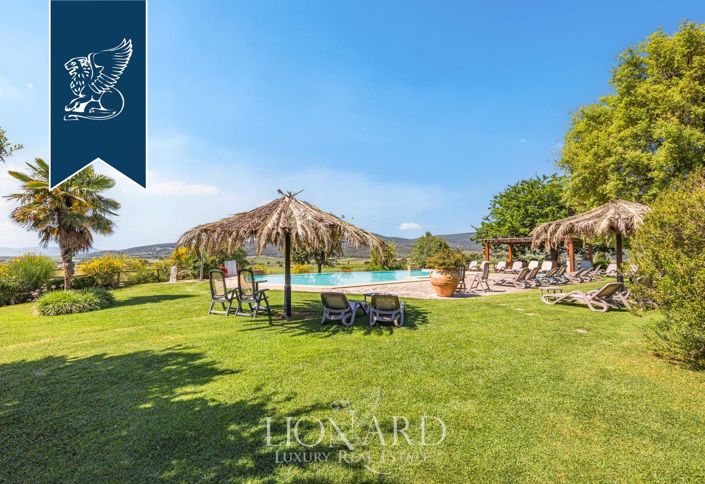 Image No.10-9 Bed Farmhouse for sale