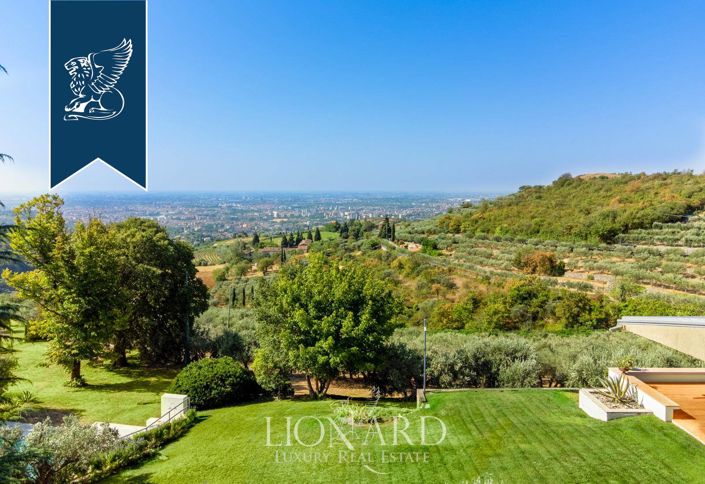 Image No.19-5 Bed Villa for sale