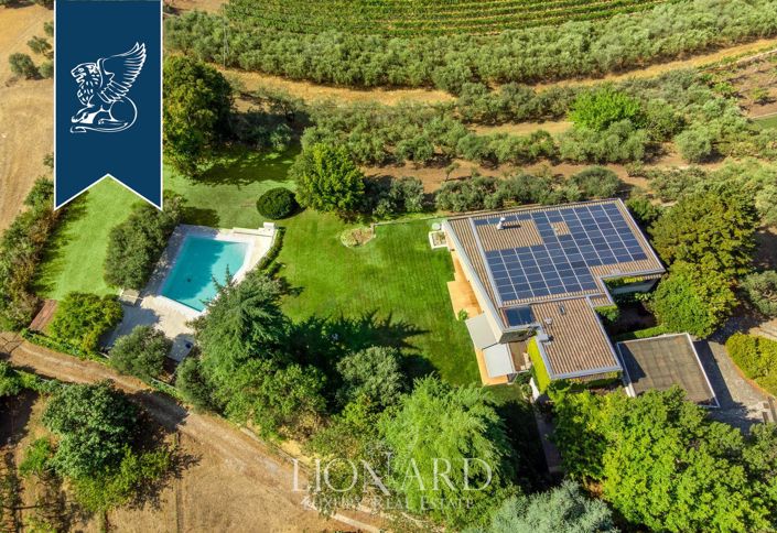 Image No.4-5 Bed Villa for sale