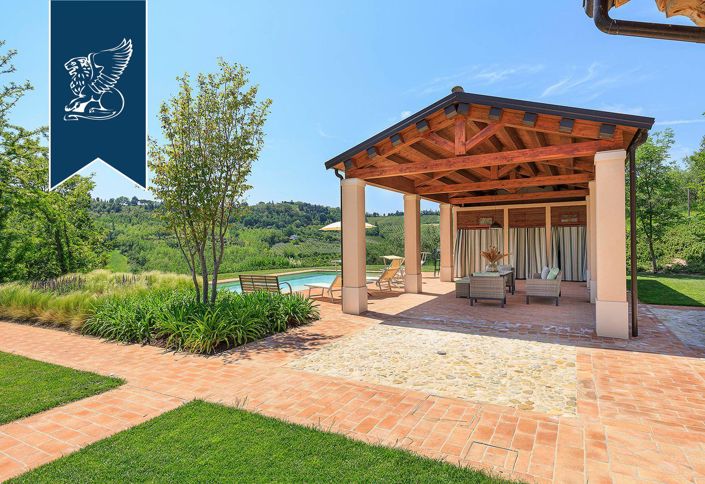 Image No.15-4 Bed Villa for sale