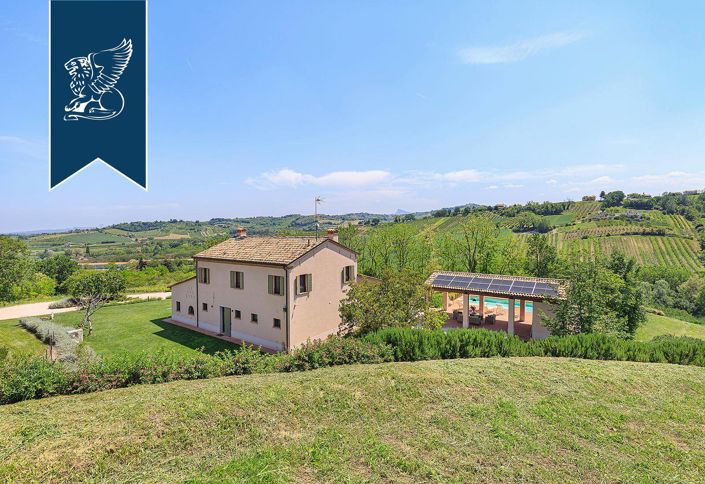 Image No.37-4 Bed Villa for sale