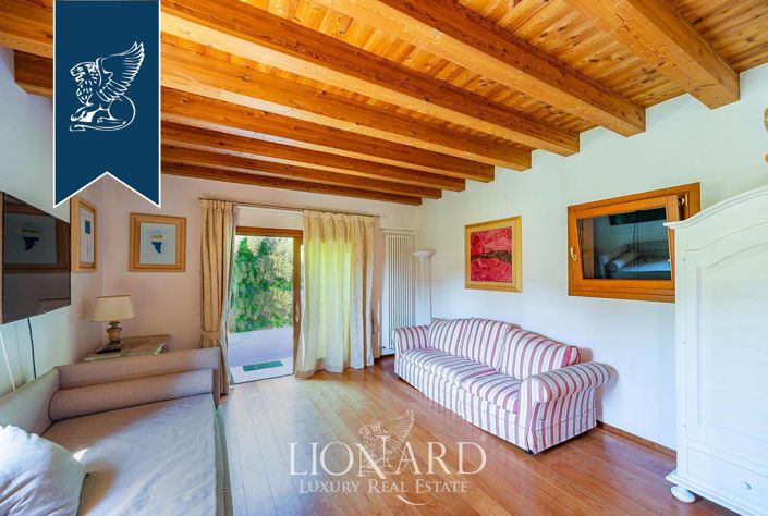 Image No.47-8 Bed Villa for sale