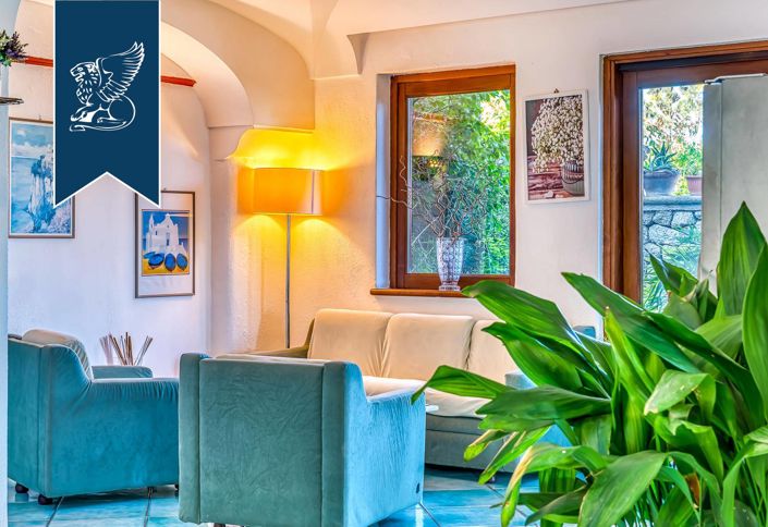 Image No.45-33 Bed Hotel for sale