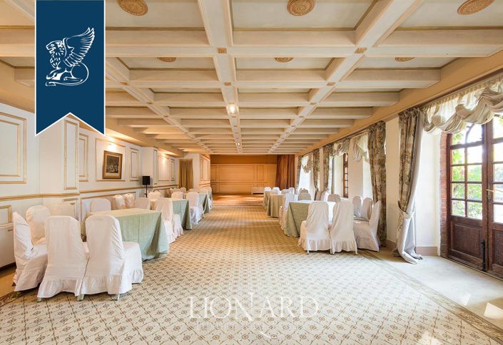 Image No.22-9 Bed Hotel for sale