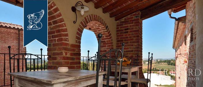 Image No.25-9 Bed Villa for sale