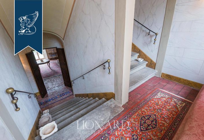 Image No.57-12 Bed Villa for sale