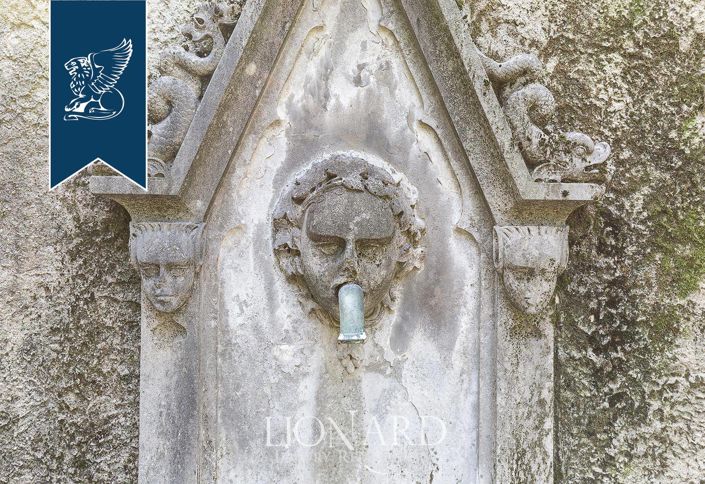 Image No.22-27 Bed Villa for sale