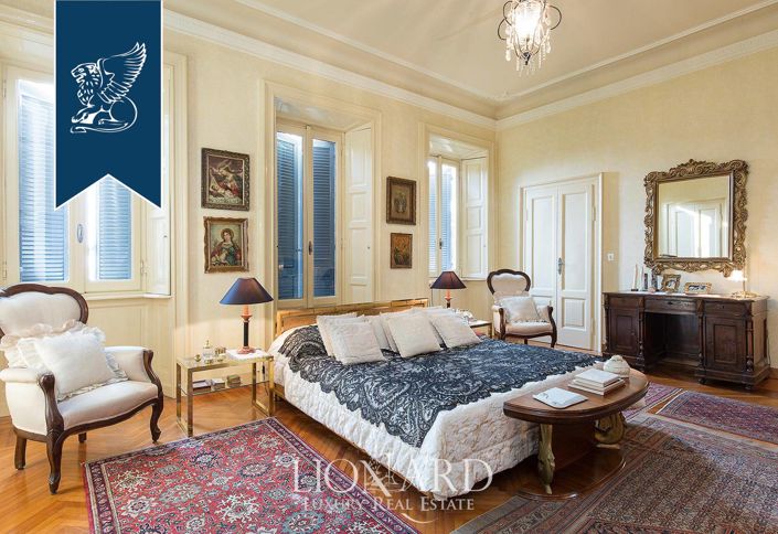 Image No.38-27 Bed Villa for sale