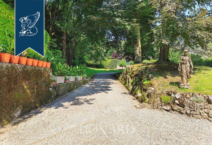 Image No.13-7 Bed Villa for sale