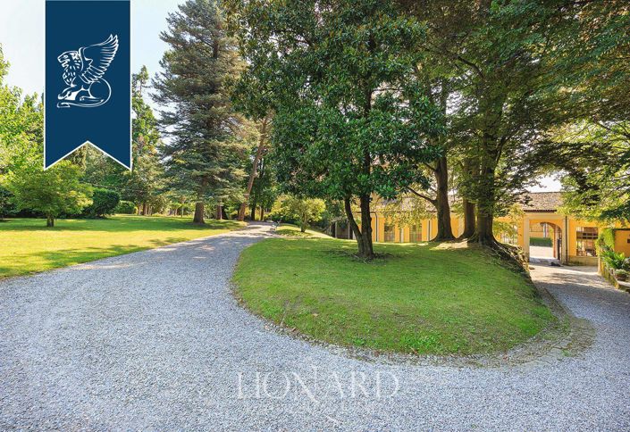 Image No.14-7 Bed Villa for sale