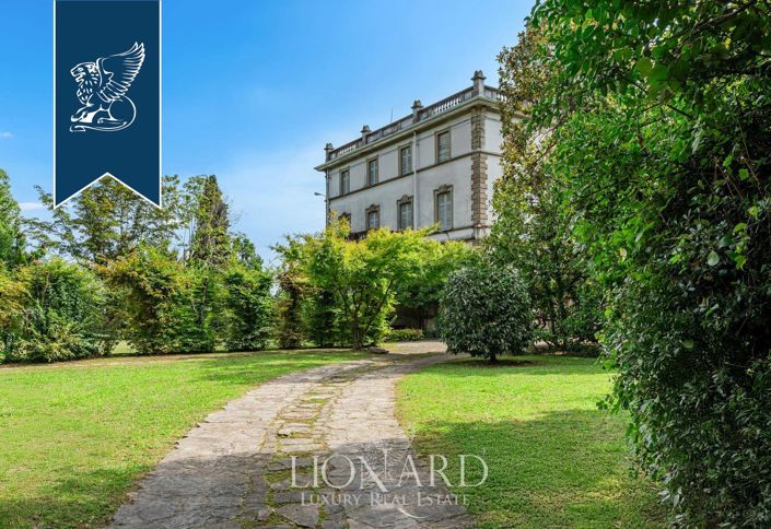 Image No.4-10 Bed Villa for sale