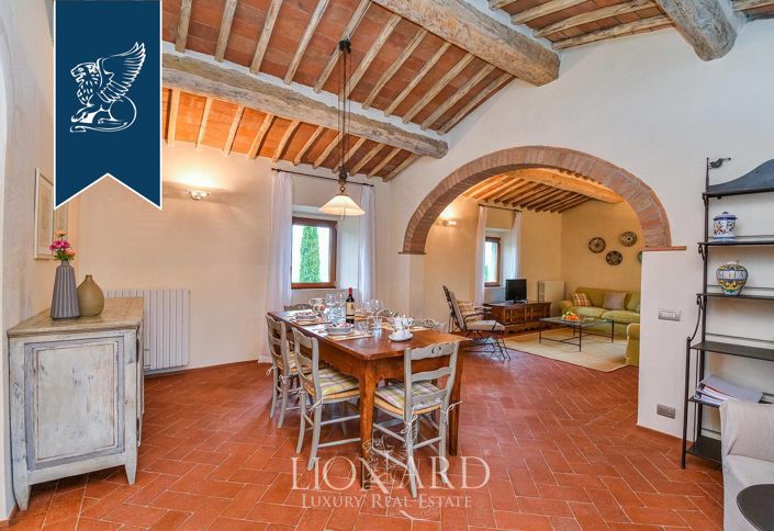 Image No.30-18 Bed Country House for sale