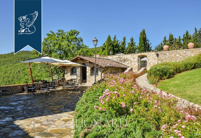 Image No.7-18 Bed Country House for sale