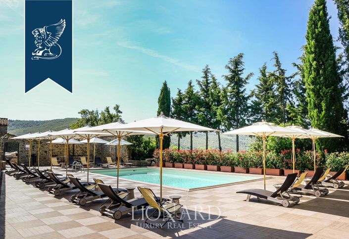 Image No.9-18 Bed Country House for sale