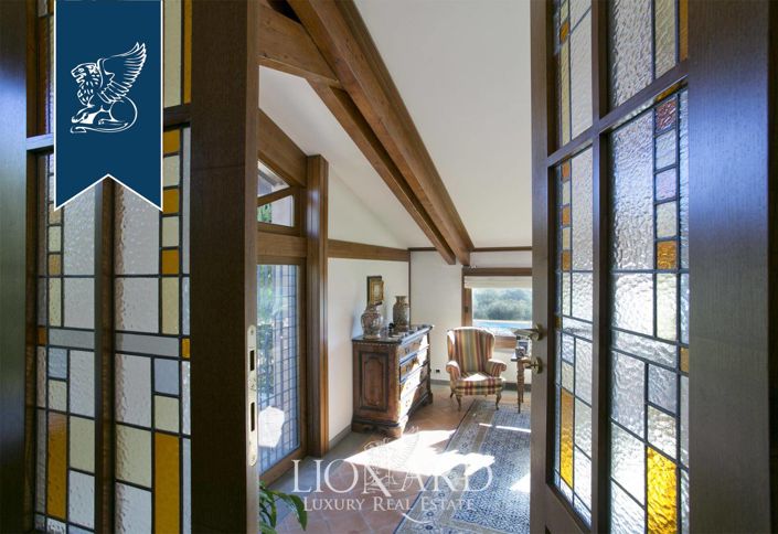 Image No.53-7 Bed Villa for sale