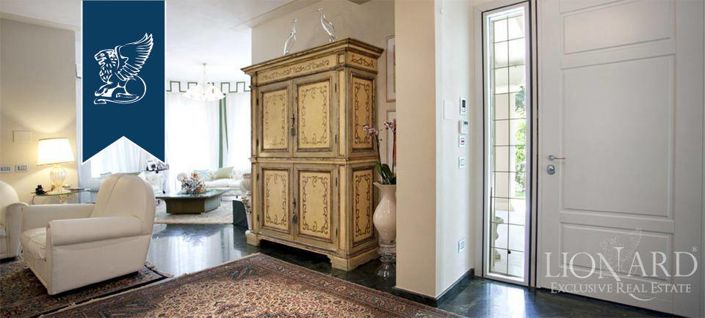 Image No.35-4 Bed Villa for sale