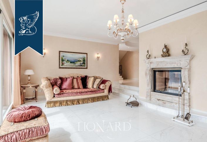 Image No.16-7 Bed Villa for sale