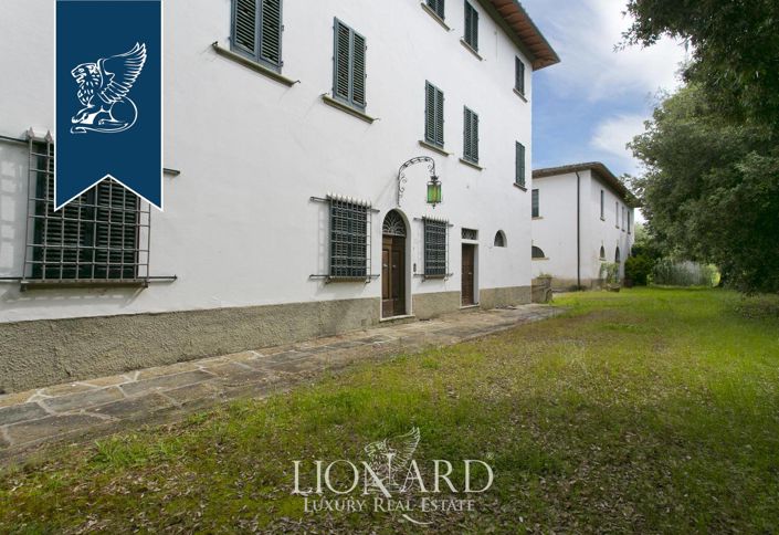 Image No.18-19 Bed Villa for sale