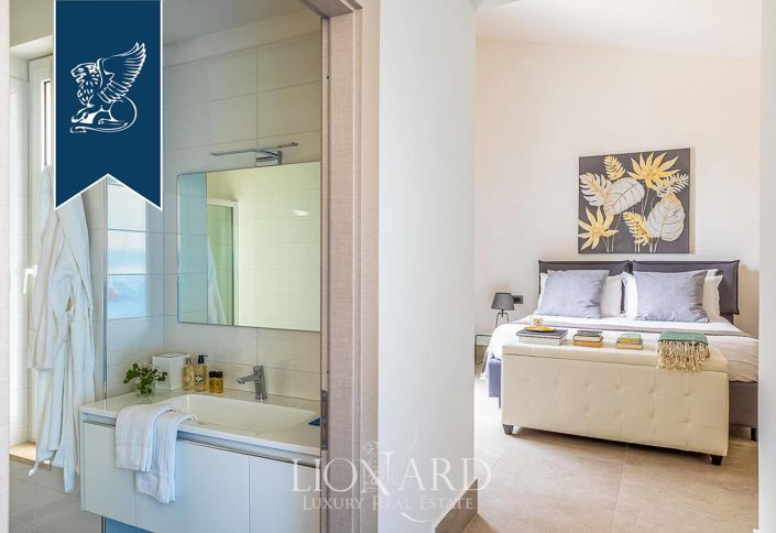 Image No.31-5 Bed Villa for sale