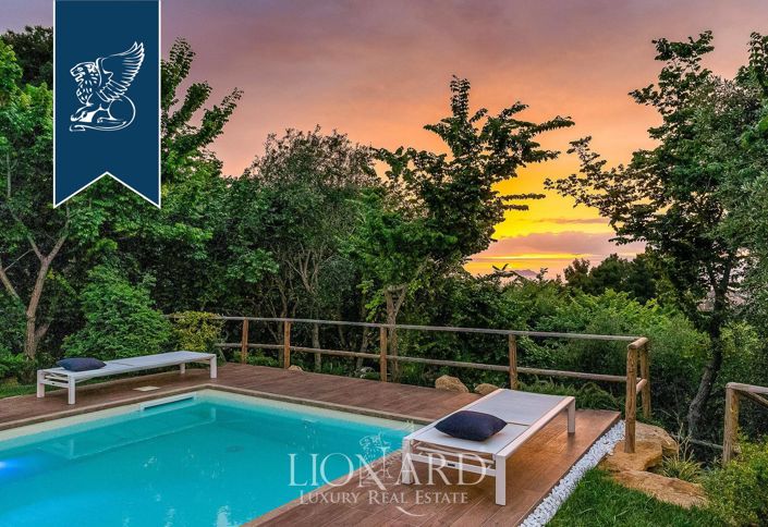 Image No.38-5 Bed Villa for sale