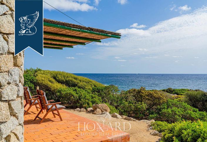 Image No.10-10 Bed Villa for sale