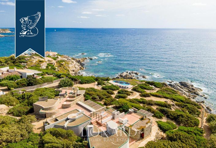 Image No.3-10 Bed Villa for sale