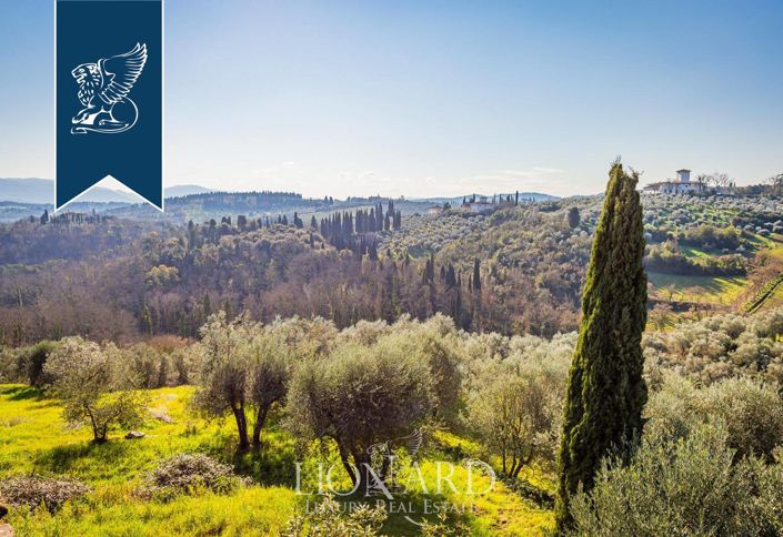 Image No.11-9 Bed Villa for sale