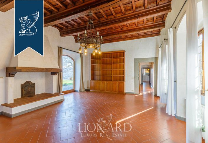 Image No.18-9 Bed Villa for sale