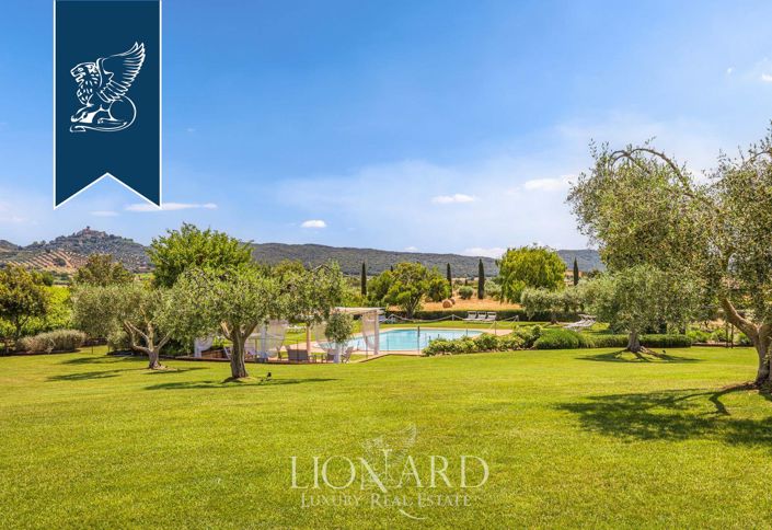 Image No.10-15 Bed Farmhouse for sale