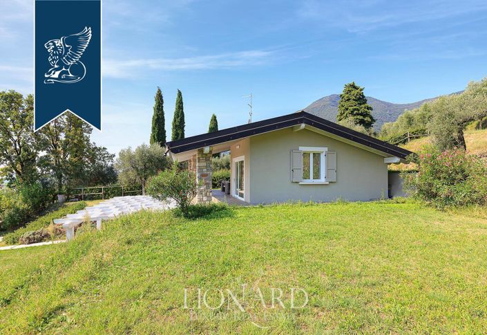 Image No.19-11 Bed Villa for sale