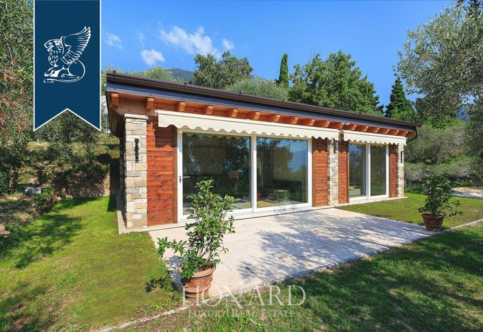 Image No.21-11 Bed Villa for sale