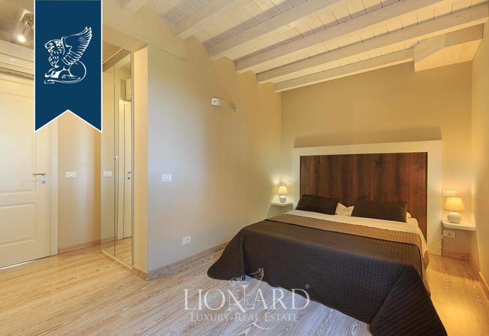 Image No.28-11 Bed Villa for sale