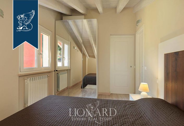 Image No.34-11 Bed Villa for sale