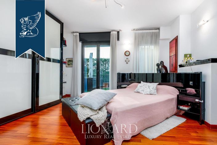 Image No.14-3 Bed Apartment for sale