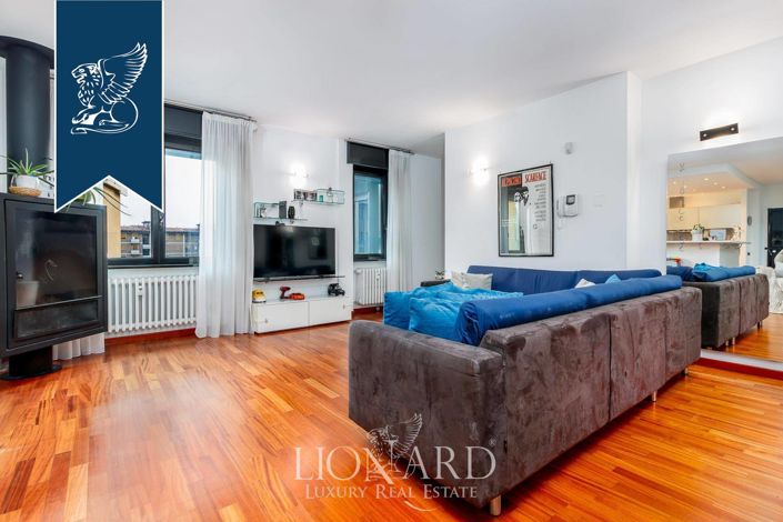 Image No.3-3 Bed Apartment for sale