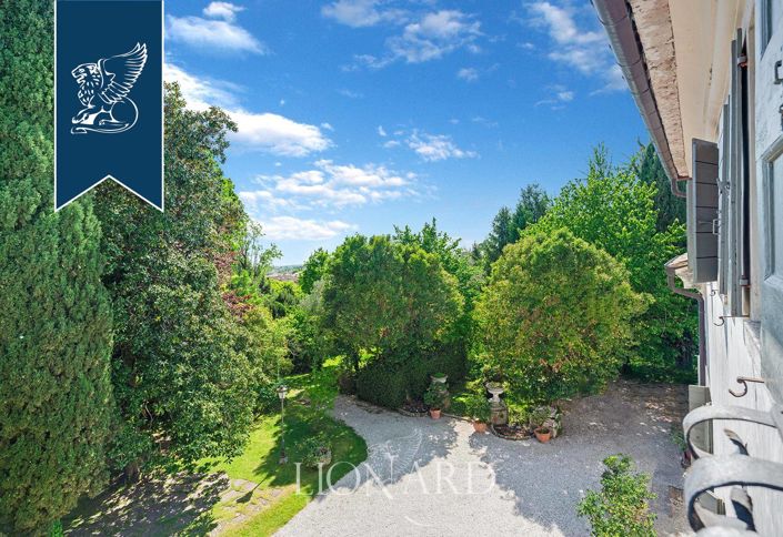 Image No.33-5 Bed Villa for sale