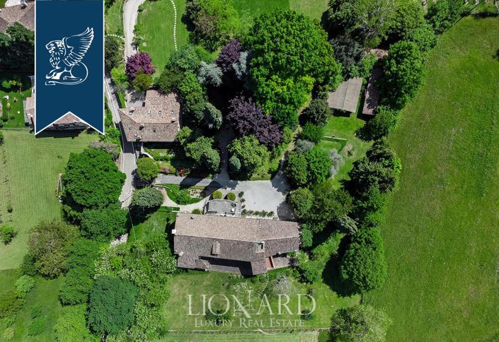 Image No.40-5 Bed Villa for sale