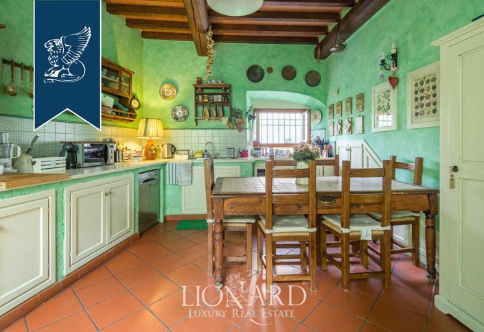 Image No.18-5 Bed Villa for sale